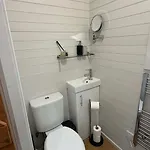 Little Orchard Retreats Харрогейт