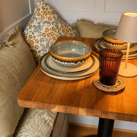 Little Orchard Retreats Tente de luxe *