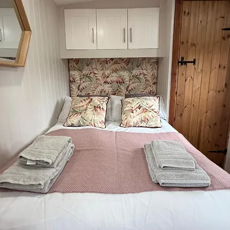 Little Orchard Retreats Tente de luxe *