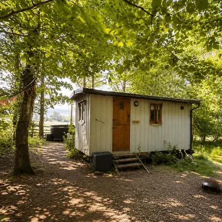 Little Orchard Retreats