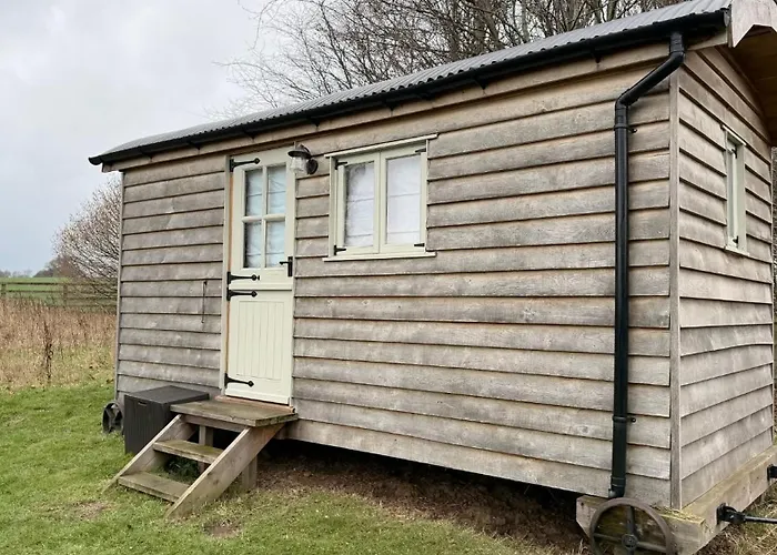 Luxury tent Little Orchard Retreats Harrogate