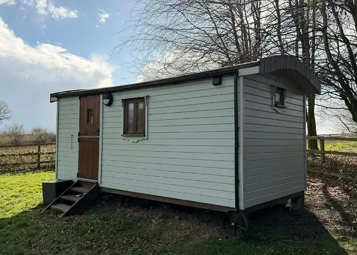 Little Orchard Retreats