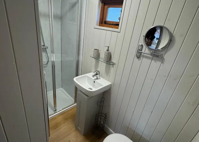 Luxury tent Little Orchard Retreats Harrogate