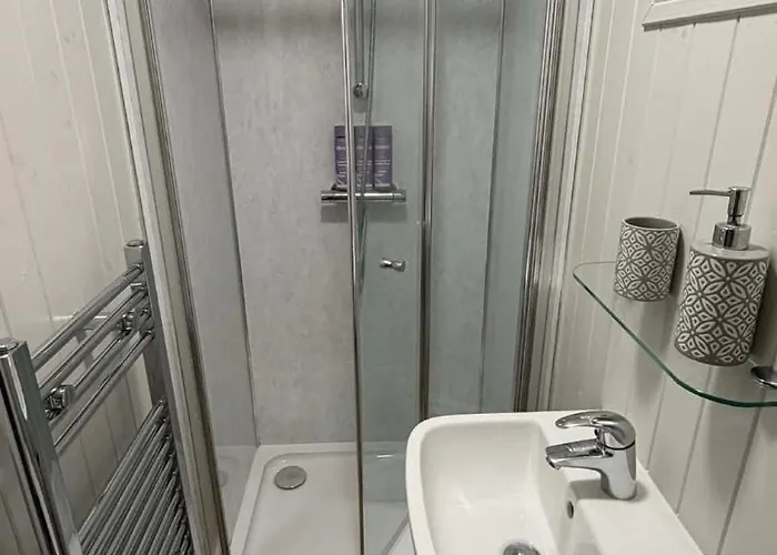 Little Orchard Retreats *