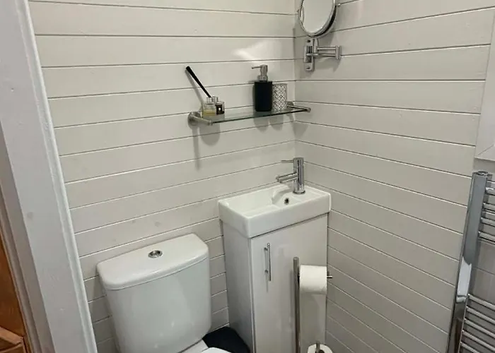 Little Orchard Retreats Harrogate